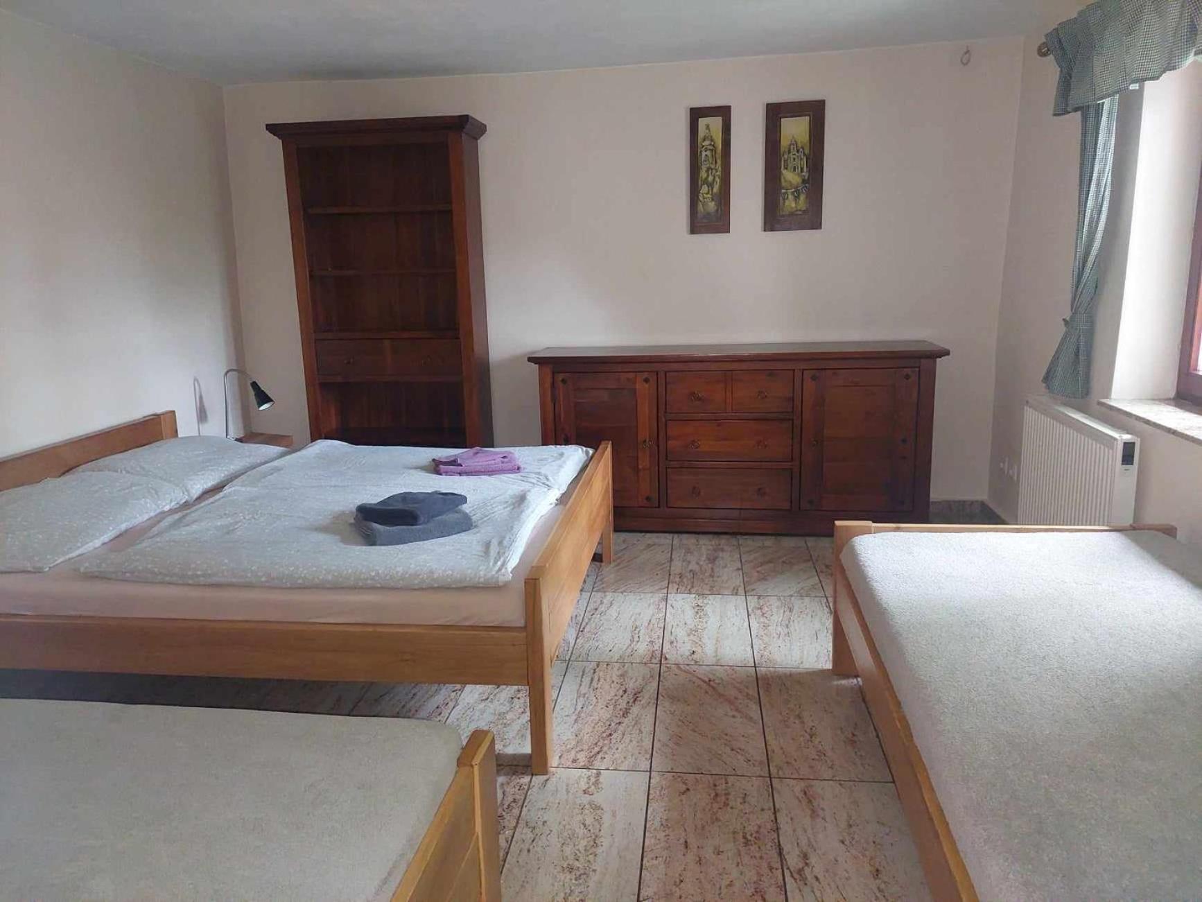 Burg Nad Banskou Stiavnicou Pension Stiavnicke Bane Buitenkant foto