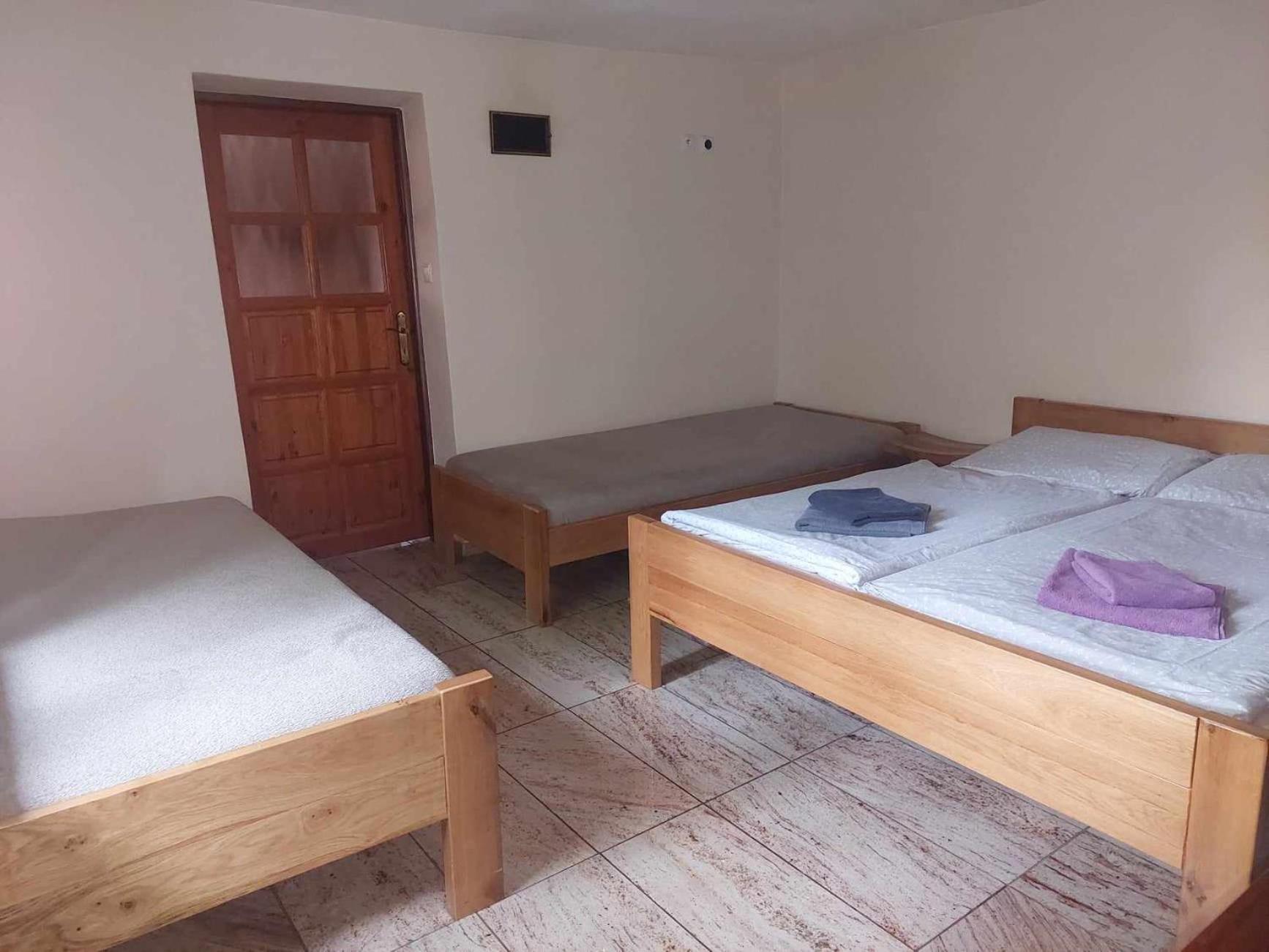 Burg Nad Banskou Stiavnicou Pension Stiavnicke Bane Buitenkant foto